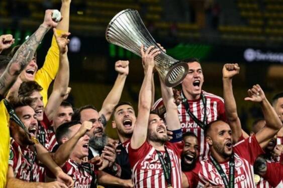 Foto: Olympiakos juara Europa Conference League 2024.