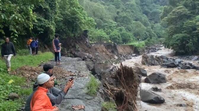 Foto: Banjir bandang