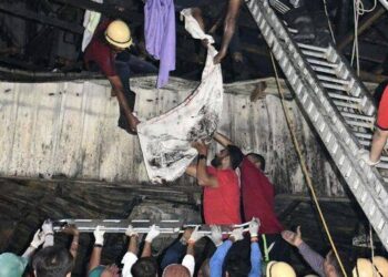 Taman Hiburan Terbakar Hebat, 24 Orang Tewas