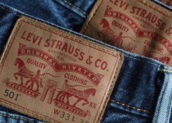 Celana levi's