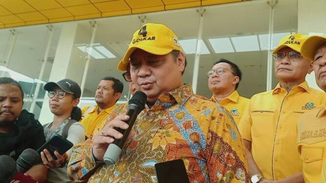 Foto: Ketua Umum Partai Golkar Airlangga Hartarto menyebut kandidat kepala daerah yang akan diusung di Pilgub Sumatera Utara (Sumut) telah mengerucut.