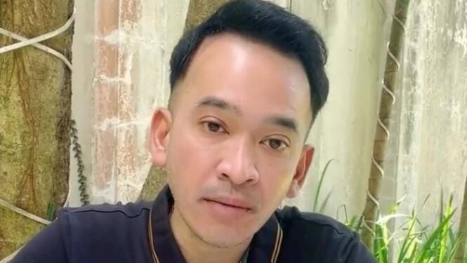Foto: Ruben Onsu kabarnya dilarikan ke rumah sakit.