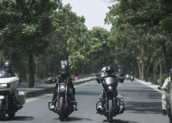 Touring Moge