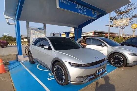 Foto: Mobil listrik.