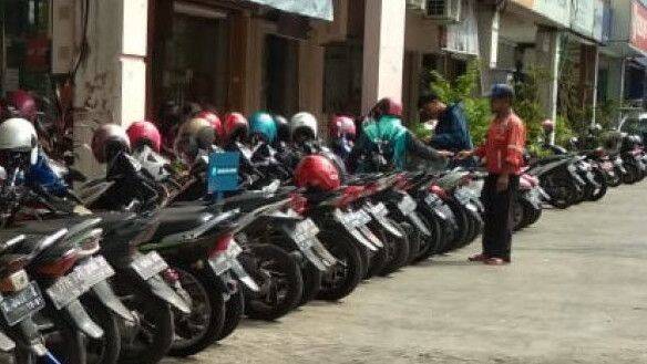 Foto: Parkir di Kota Medan.
