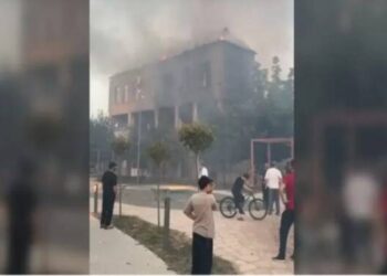 Dua Gereja dan Sinagoga Diserang, Pendeta Digorok-15 Polisi Tewas