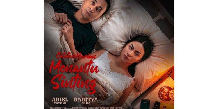 Foto: Raditya Dika berduet dengan Ariel Tatum dalam film "Menantu Sinting".