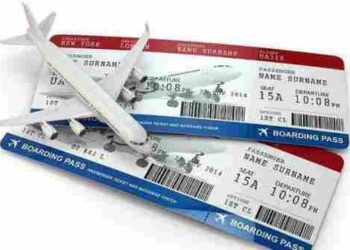 Pajak Ganda dan Bea Masuk Buat Tiket Pesawat Mahal