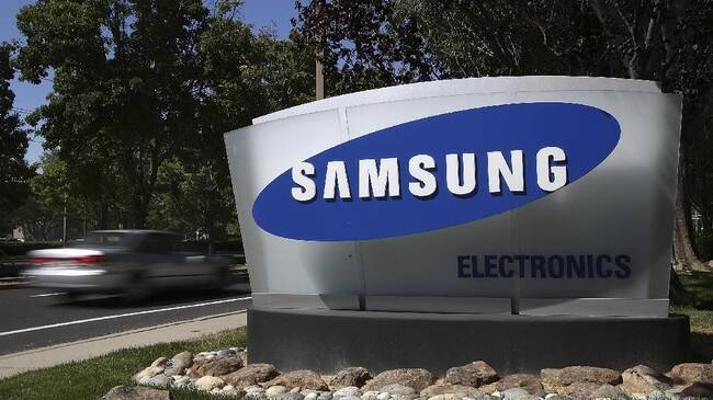 Foto: Ribuah buruh Samsung Electronics di Korsel mogok kerja per hari ini (8/7) hingga tiga hari ke depan. Mereka menuntut upah naik dan cuti tambahan.