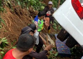 Bus Masuk Jurang