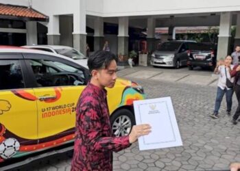 Gibran Mengundurkan Diri!