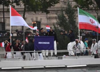 Defile Bersejarah, Olimpiade Paris Resmi Dibuka