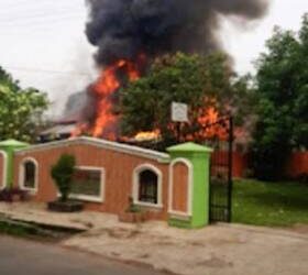 Rumah Dilahap Api di Medan Marelan, 2 Orang Terbakar
