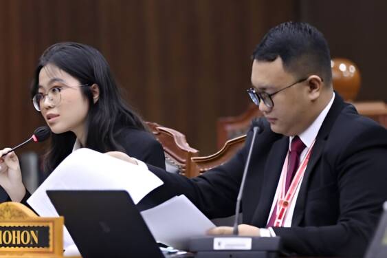 Foto: Mahasiswa gugat penetapan syarat usia calon kepala daerah ke MK.