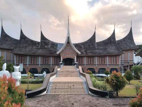 Foto: Museum Adityawarman di Jalan Hayam Wuruk, Padang, Sumatera Barat.