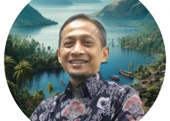 Kepala Kantor OJK Provinsi Sumatera Utara – Khoirul Muttaqien.