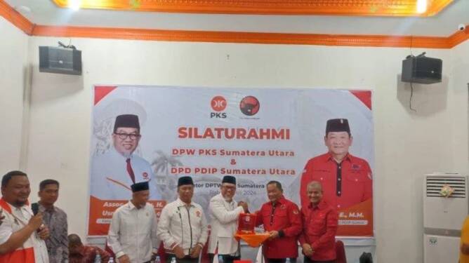 Foto: PDIP dan PKS