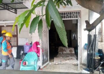 Rumah Dua Lantai di Tanjung Sari Terbakar