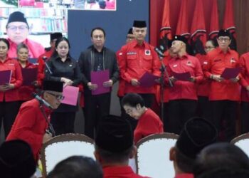 Ganjar-Ahok Wajah Baru Pengurus Teras PDIP
