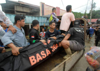 Korban Longsor Tambang Ilegal 104 Orang: 12 Tewas-48 Hilang