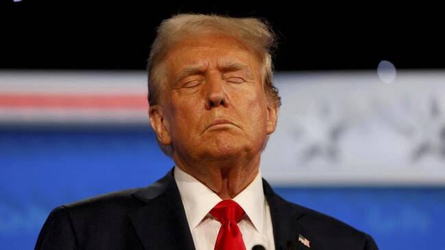 Foto: Kandidat Presiden dari partai Republik Donald Trump diduga ditembak saat sedang berkampanye di Pennsylvania, Sabtu (13/7) waktu setempat.
