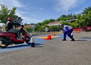 edukasi safety riding