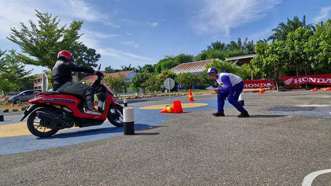 Foto: edukasi safety riding