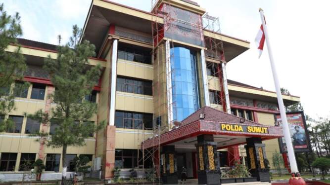 Foto: Gedung Mapolda Sumut di Jalan Medan-Tanjung Morawa.