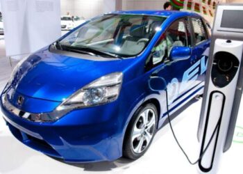 Pemerintah Sedang Siapkan Insentif Mobil Hybrid