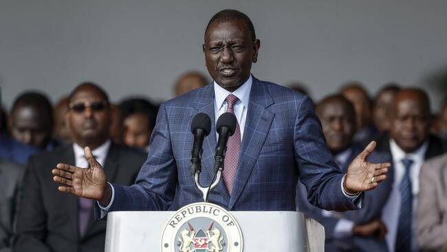 Foto: Presiden Kenya William Ruto pecat menteri gara-gara demo rakyat tolak kenaikan pajak.