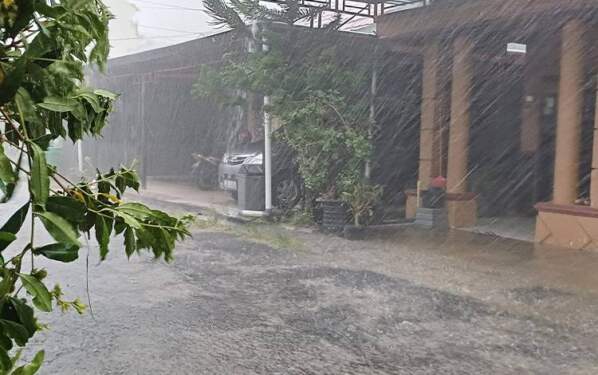 Foto: Hujan turun.