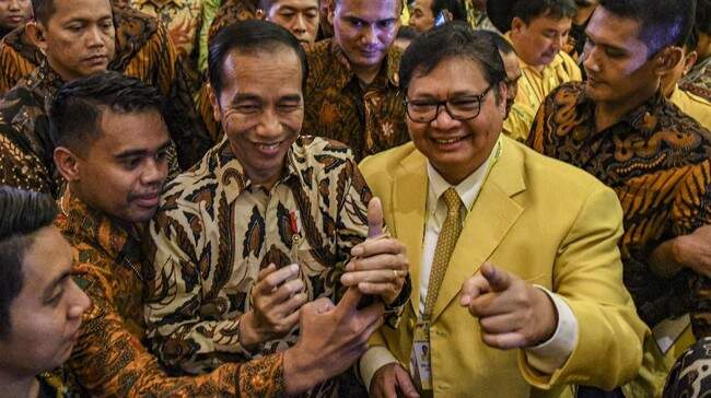 Foto: Istana membantah tudingan bahwa Presiden Jokowi campuri pengunduran diri Airlangga Hartarto dari jabatan Ketua Umum Partai Golkar.