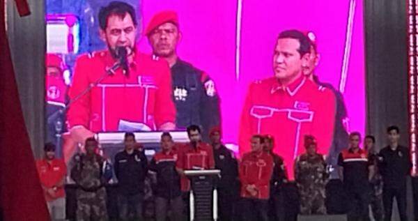 Foto: Muzakir Manaf menyampaikan pidato saat deklarasi pasangan calon kepala daerah se-Aceh.