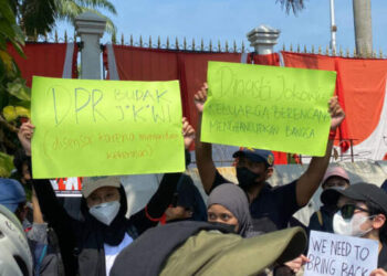 Sempat Ditahan, Polisi Pulangkan 300 Pendemo