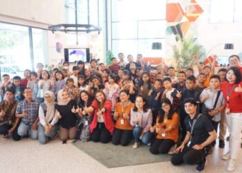 HUT Ke-68, Danamon Gelar Tour D’Banking Memperkenalkan Perbankan ke Pelajar