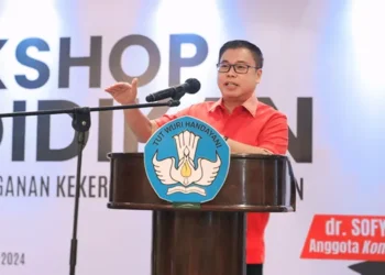 dr Sofyan Tan : Mewujudkan Sekolah Menjadi Istana Bagi Siswa