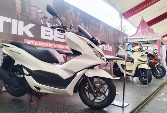 Foto: PT Indako Trading Coy menggelar “Honda Premium Matic Day (HPMD)“ yang sukses memberikan kemudahan kepada para pecinta Honda untuk mewujudkan harapan memiliki teman setia yang akan menemani aktivitas meraih impian.(Istimewa)