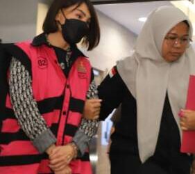 Besok, Crazy Rich Helena Lim Mulai Diadili