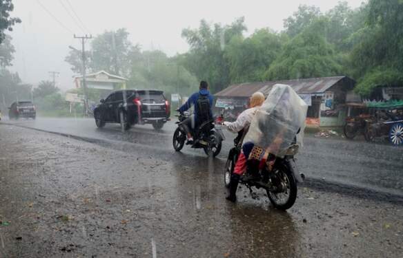 Foto: Hujan lebat.