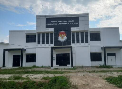 Foto: Kantor KPU Labura.