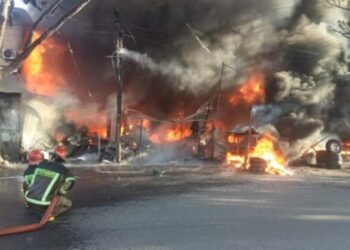 9 Rumah di Medan Selayang Hangus Terbakar
