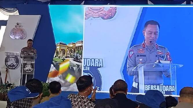 Foto: Kakorlantas Polri Irjen Pol Aan Suhanan saat menghadiri Gebyar Keselamatan 2024 di Lapangan Astaka, Medan, Sabtu (3/8/2024).
