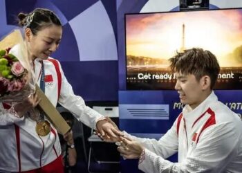 So Sweet! Huang Yaqiong Dilamar Kekasih usai Rebut Medali Emas