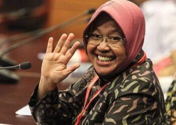 Risma Mundur dari Mensos?