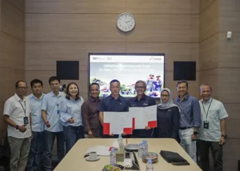 Foto: Pasok Gas Bumi 18 BBTUD, PGN Dukung Pengembangan Industri Solar Panel 3