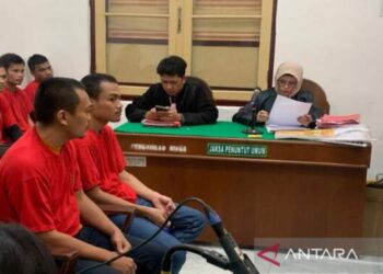Curi 22 Baterai Motor Listrik, 3 Pria Ini Diadili di PN Medan