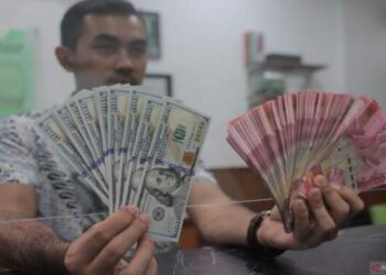 Rupiah Rontok, Harga Emas Merosot