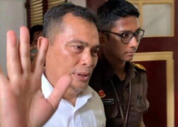 Kadinkes Sumut Alwi Mujahit Dituntut 20 Tahun Penjara