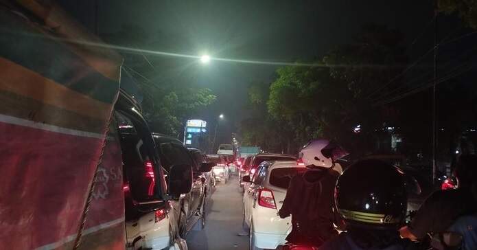 Foto: Kemacetan di Jalan Letda Sudjono Medan.