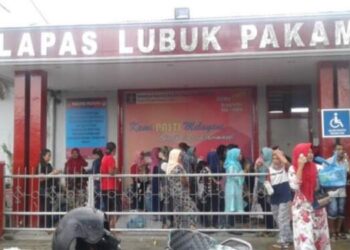 Razia, Petugas Temukan HP-Sajam di Lapas Lubuk Pakam